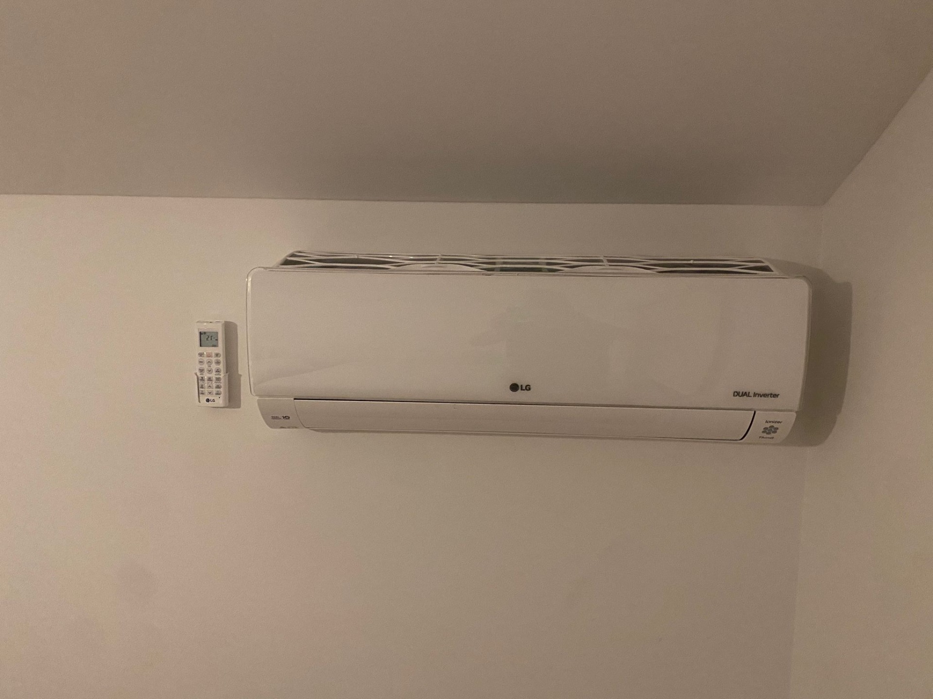 AIRCO KAMER BOVEN